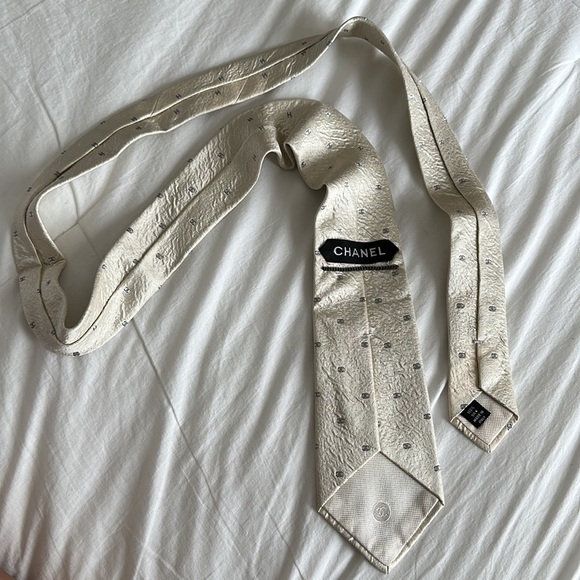 Chanel ecru men’s tie - Picture 9 of 10